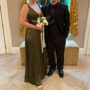 David’s Bridal Martini Olive Green Dress Size 8